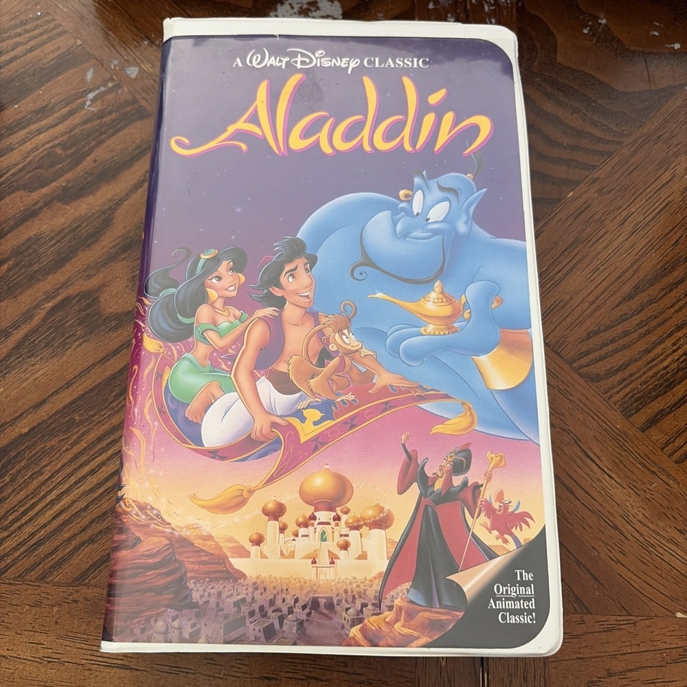 Aladdin Disney Clamshell VHS Tape